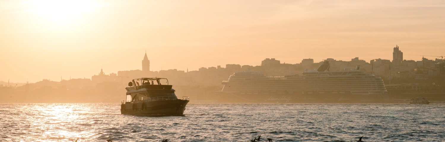 Voyage on the Bosphorus and the Golden Horn