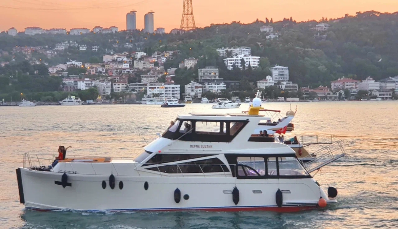 Yacht Defne Sultan