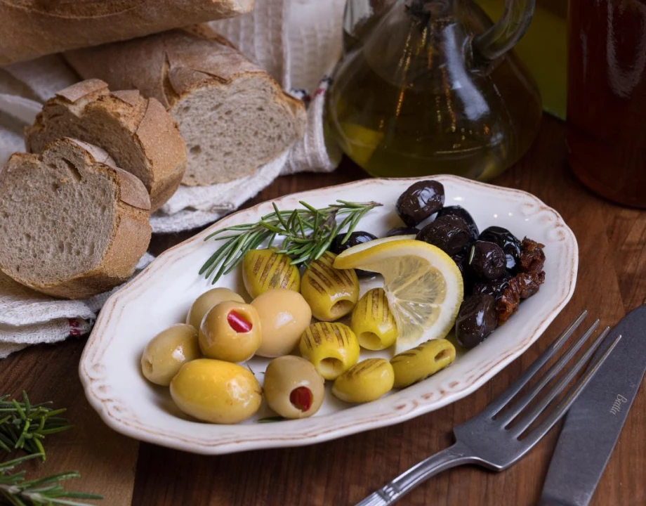 Olive Plate