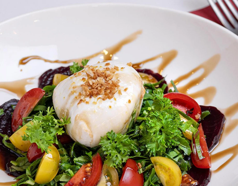 Beetroot Buratta Salad