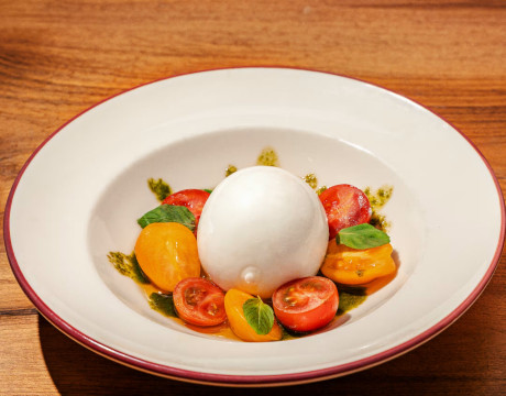 Buratta Salad
