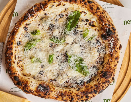 Quattro Formaggi pizza
