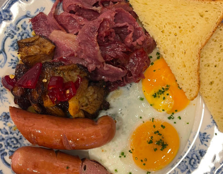 American Breakfast